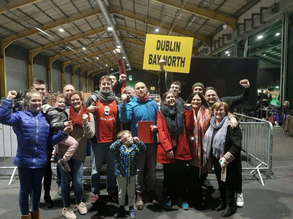 Independent Left members at the count 11 February 2020